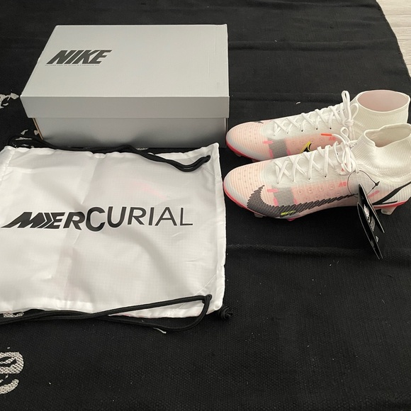 Nike Mercurial Superfly 8 Elite FG
White Pink Blast - Picture 7 of 8